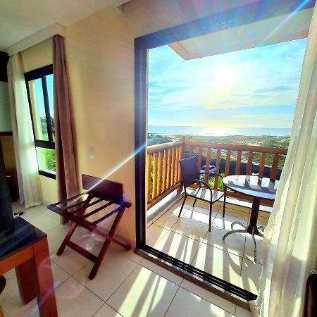 Paraiso Frente Mar!! 04 Pessoas-Pe Na Areia Vg Sun Cumbuco-Hidro, Sauna, Academia, Piscina,Cozinha Completa, Wifi, Parquinho Infantil Eksteriør billede
